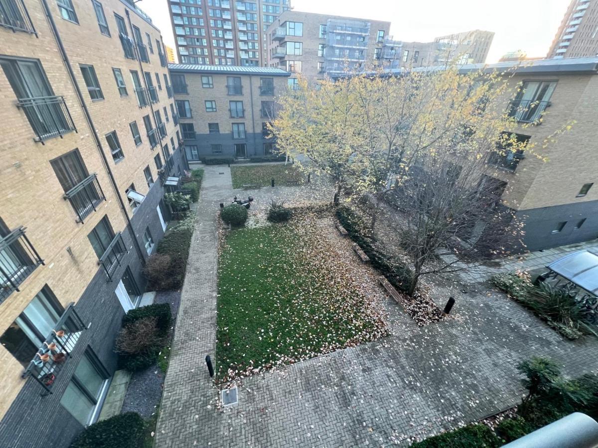 Stratford Bow London Apartment Londres Exterior foto